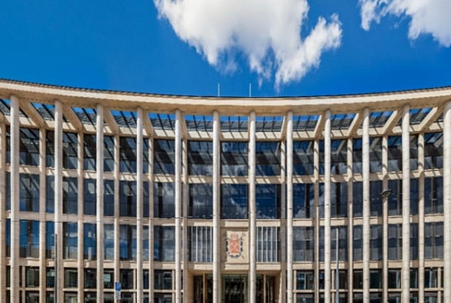 Административно-деловой центр «Невская ратуша»