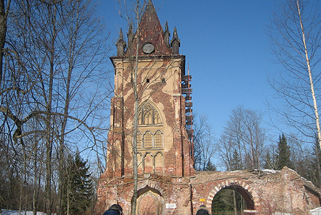 Башня Шапель в Пушкине